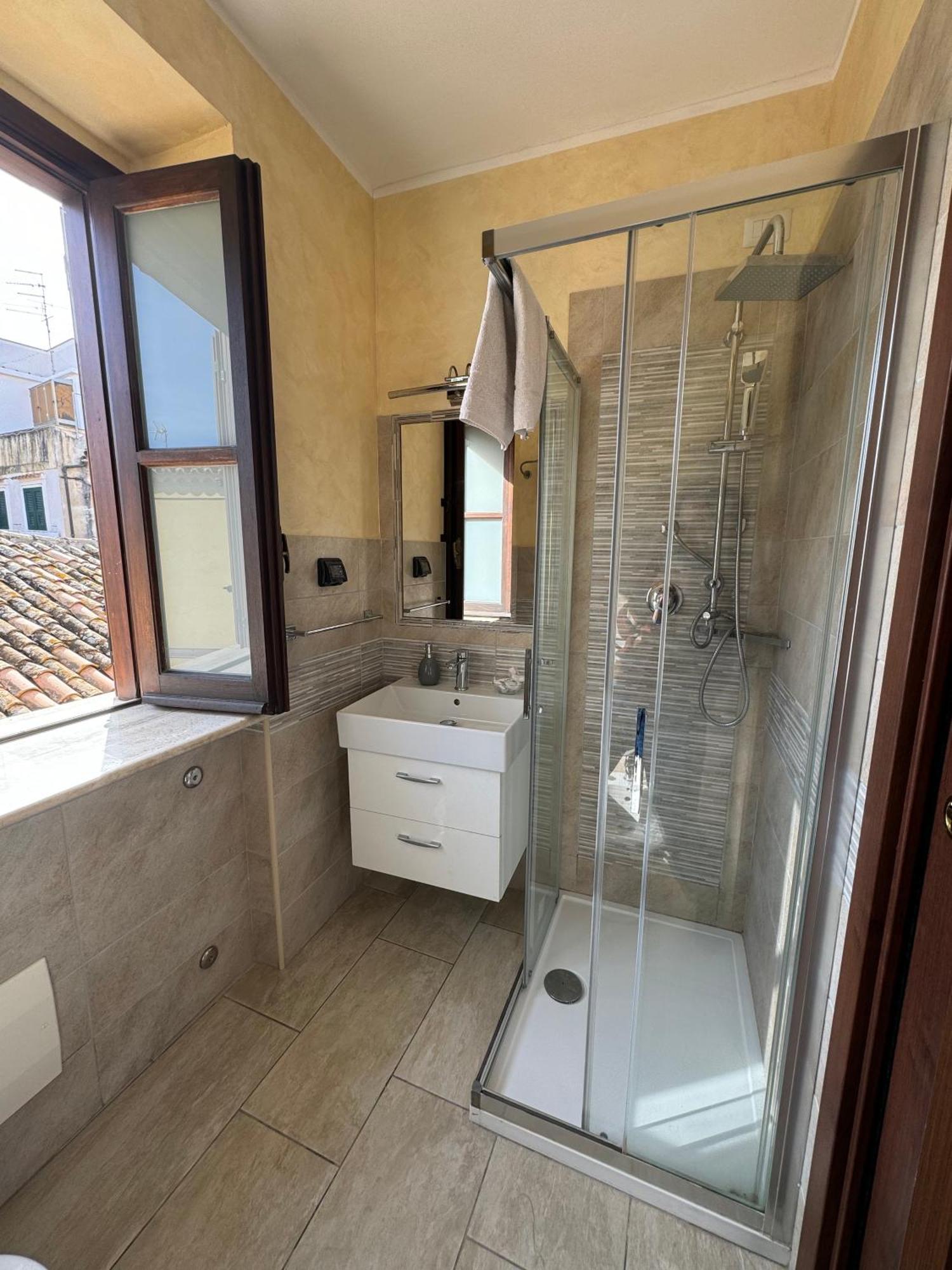 B&B Rivellini Tropea Buitenkant foto