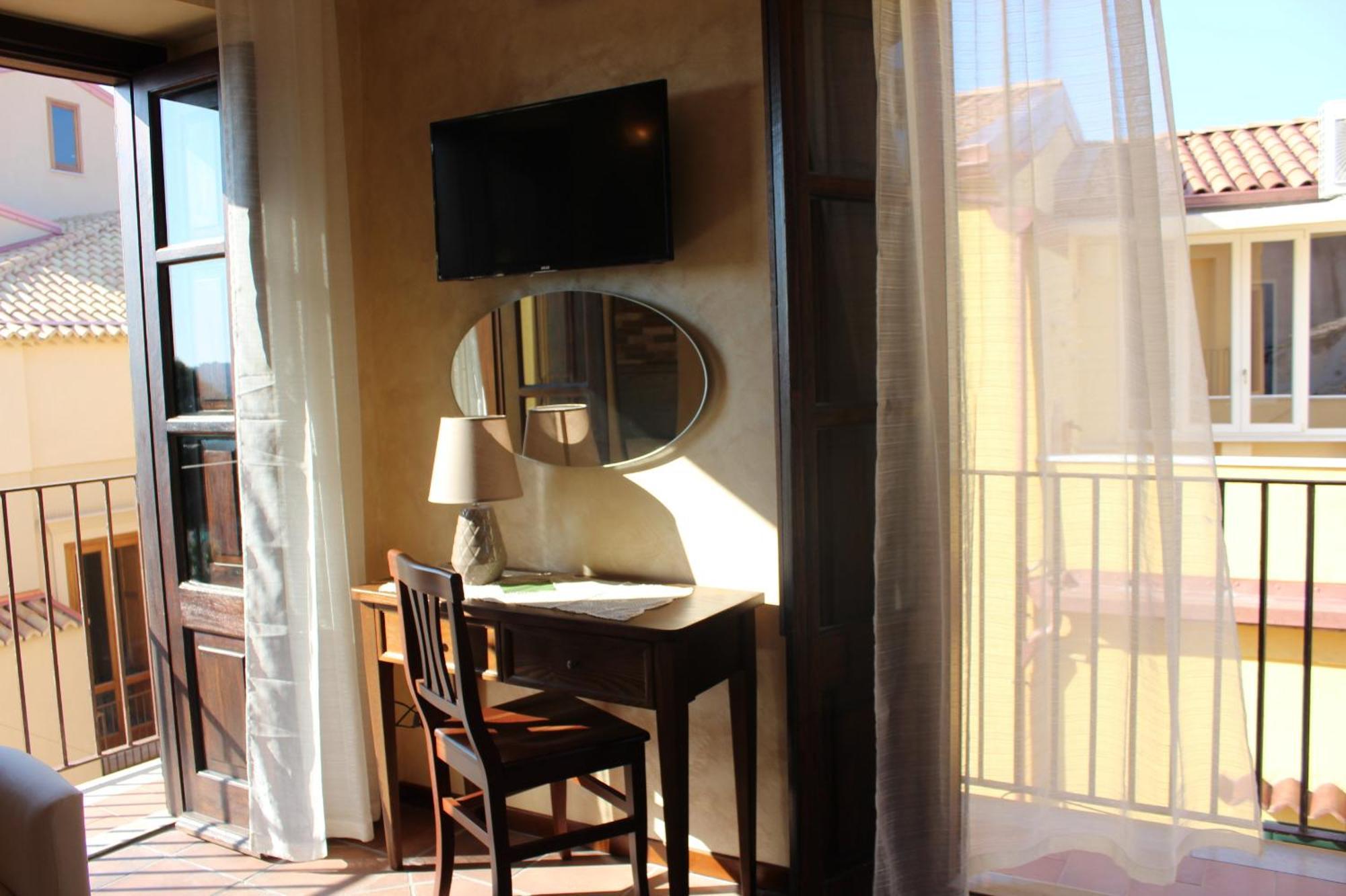 B&B Rivellini Tropea Buitenkant foto